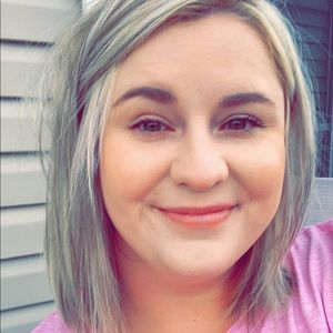 Meet your Posher, Lindsay